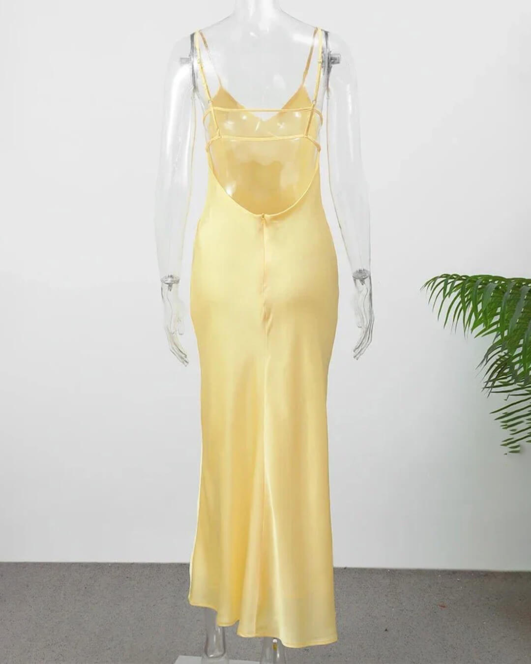 SOERA Kirra Satin Backless Maxi Dress - Dress -  Yellow XS
