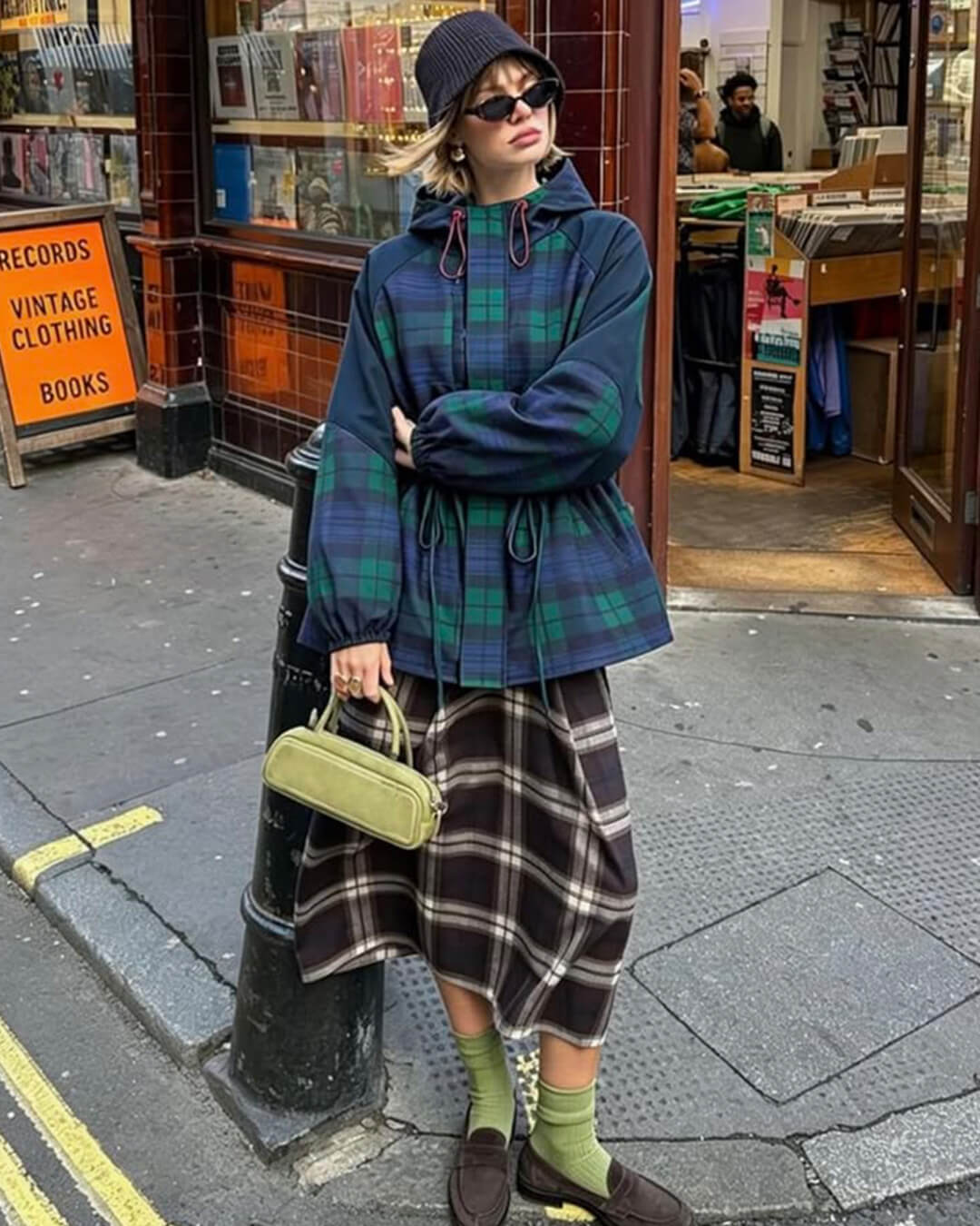 Emma Oversized Rutig Snörningsjacka