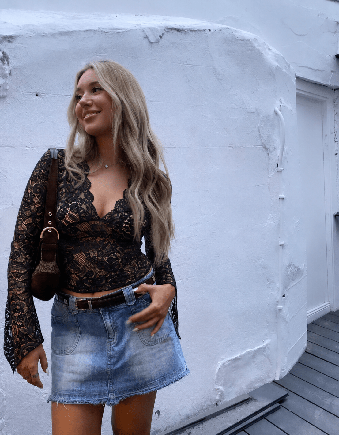 Sophia V-ringad spets-topp